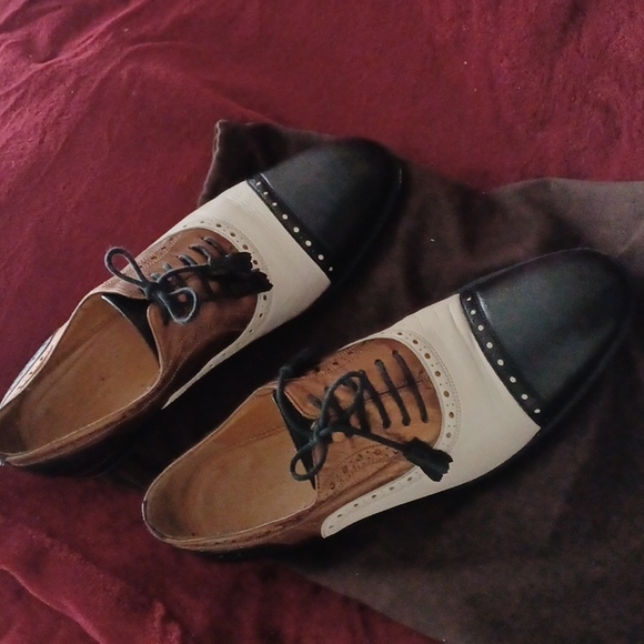 Gucci Shoes - Picture 4 of 5